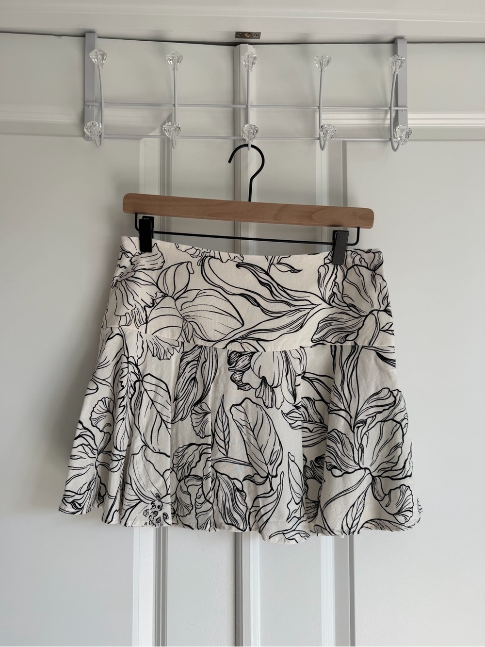 H&M Black Floral Mini Skirt on Cream